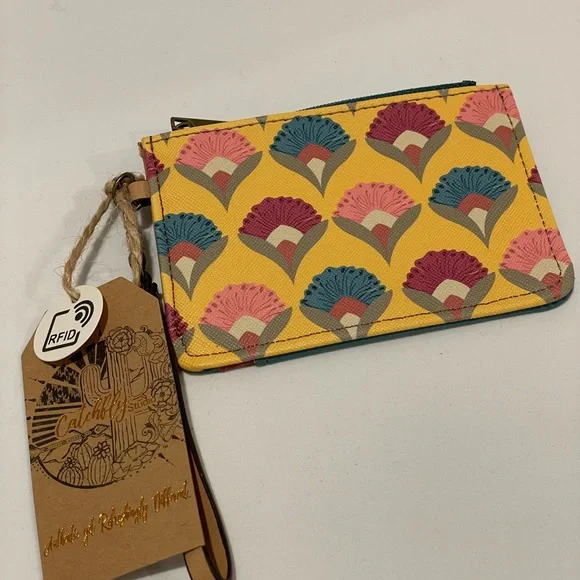 🎯Compact Yellow and Pink Wallet with Retro Charm - Picture 1 of 4